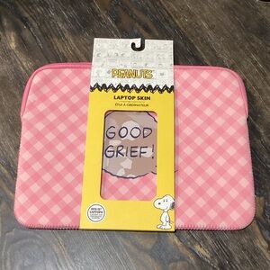 Peanuts Pink Plaid Laptop Sleeve